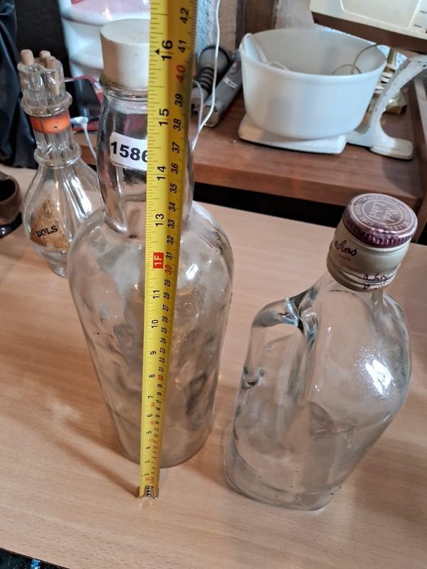 Botellas antiguas de whisky de vidrio - imagen 3