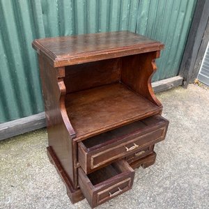 Mesa de Luz Antigua de Madera Oscura con Cajones - imagen 3