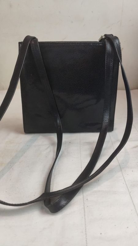 Item 863940 - Image 0