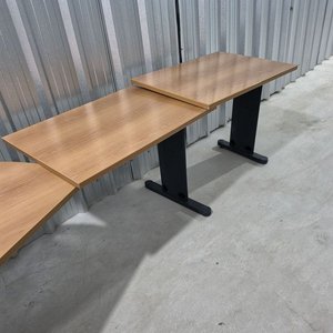 Lote de escritorios modulares esquineros y rectos - imagen 7