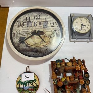 Lote de 3 Relojes y Adornos Varios para Colgar - imagen 6