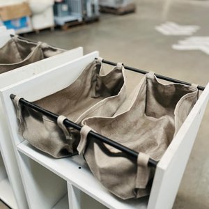 Juego de 3 Muebles Organizadores Blancos con Bolsas de Tela - imagen 2