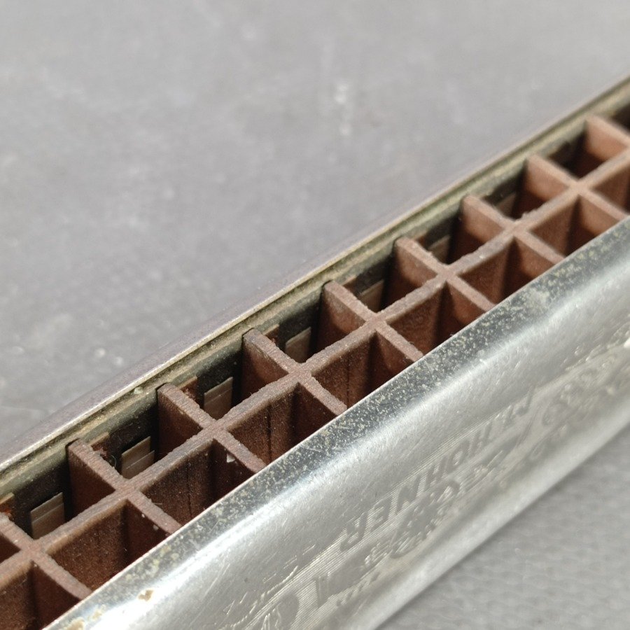 Harmonica 'Super Chromonica' de M. Hohner - imagen 4