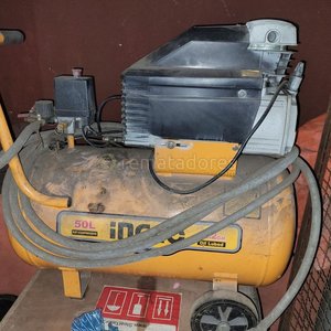 Compresor de Aire Ingco 50L con Manguera y Ruedas - imagen 1