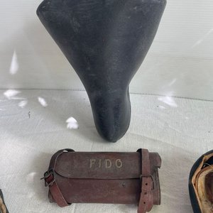 Caja de Herramientas de Cuero para Bicicleta Antigua "Fido" y Cámaras de Carrera - imagen 6
