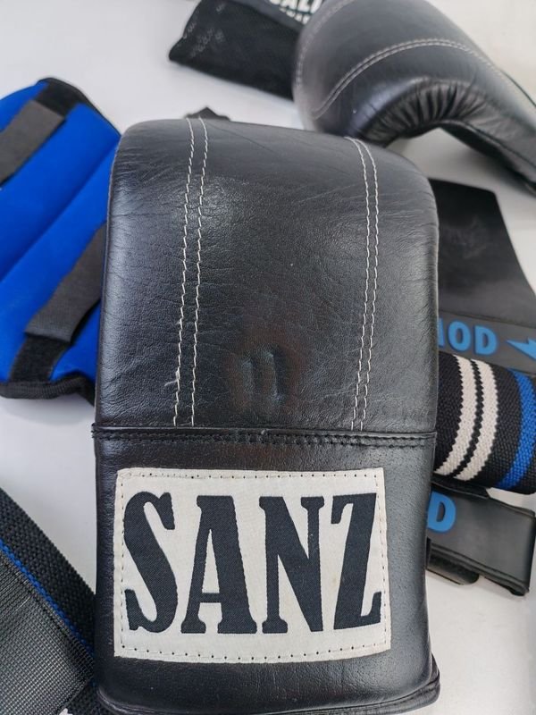 Equipo De Boxeo - Ropa y Accesorios para Gimnasio - imagen 8