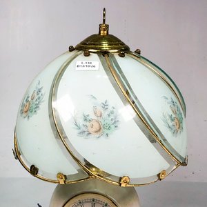 Lámpara de Mesa Vintage con Reloj Integrado y Detalle Floral - imagen 4