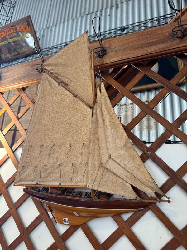 Item 877796 - Image 5