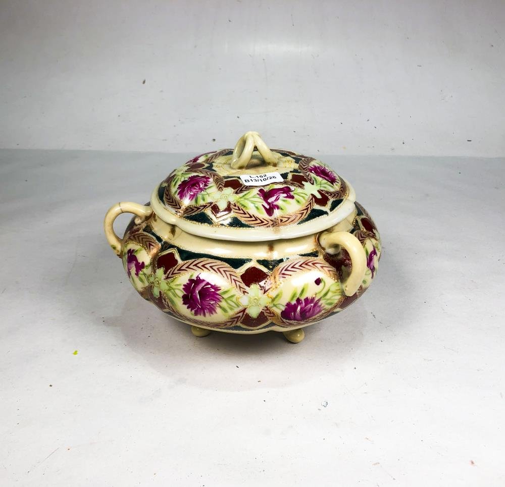 Centro de Porcelana Floral con Tapa y Asas - 20 x 11 cm
