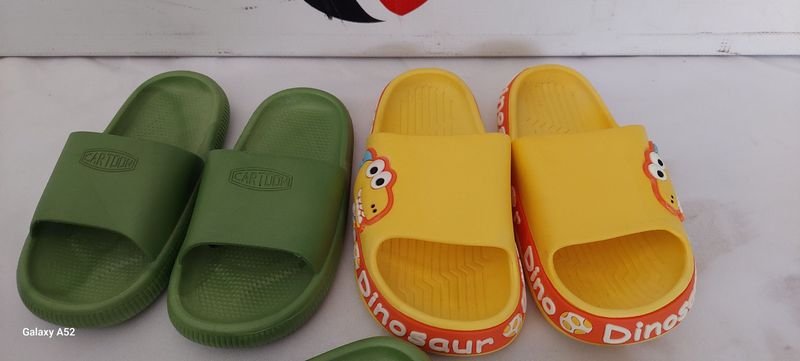 Zapatillas de colores para hombre - imagen 2