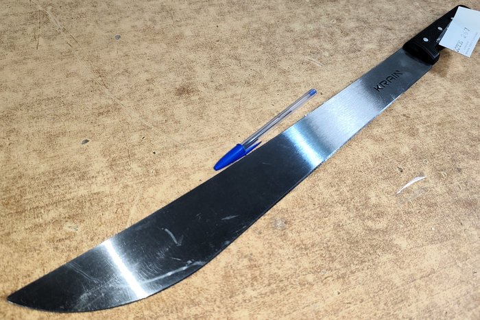 Lote siguiente: Machete con hoja de acero, nuevo