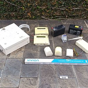 Sistema de Alarma General Electric Caddx Networx NX8 con Componentes Adicionales - imagen 1