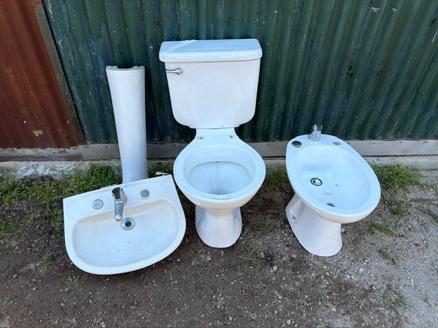 Juego de Baño Completo: Inodoro, Bidet y Lavatorio Blanco