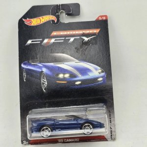 Hot Wheels Camaro '95 Edición Especial Fifty - imagen 1