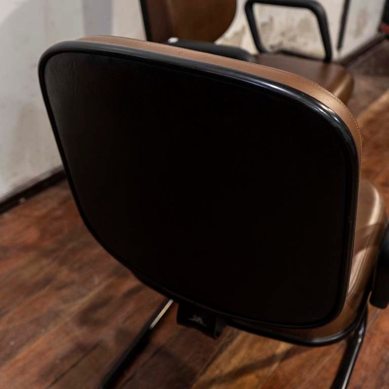 Item 2104445 - Image 2