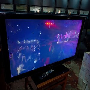 Televisor Samsung LCD 40" Full HD Modelo LN40D550K1R con Control Remoto - imagen 4