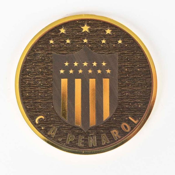 Lote siguiente: Medalla de Peñarol de bronce - Campeón Urugauyo 2024