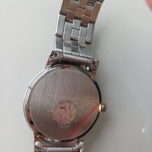 Reloj Orient Cuarzo Acero Inoxidable Esfera Blanca con Fecha - imagen 6