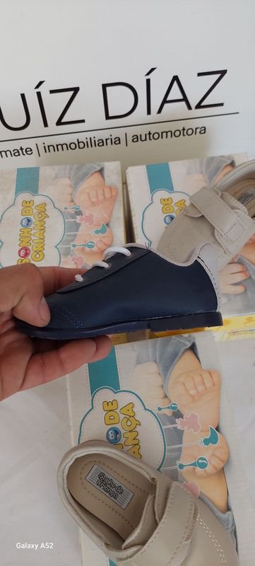 Zapatillas autografiadas de Z Diaz, tamaño 20 - imagen 6