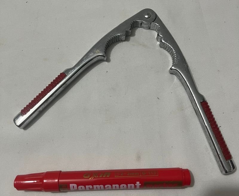 Tijeras de plata y bolígrafos - imagen 3