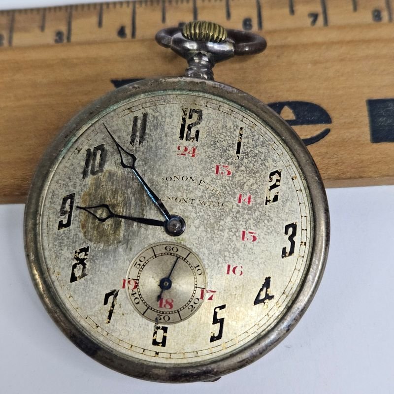 Reloj de bolsillo antiguo con inscripción 'Montevideo' - imagen 2