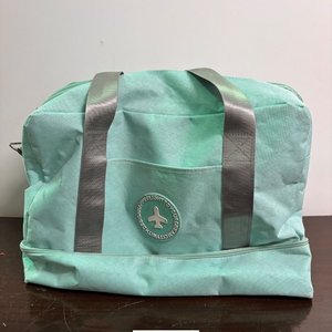Bolso de Viaje Aqua con Detalles Grises - imagen 4