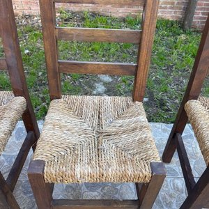 Juego de 4 Sillas de Madera Rústicas con Asiento de Paja - imagen 2