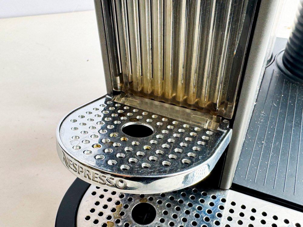 Cafetera Nespresso para capsulas: una opción de café versátil y práctica - imagen 4