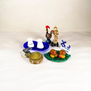 Lote anterior: Lote de Adornos: Miniaturas Salpimenteros y Figuras Varias