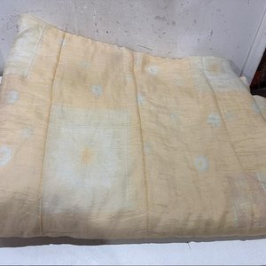 Lote anterior: Acolchado de 1 Plaza Fino Color Crema con Estampado Floral