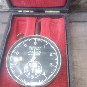 Lote siguiente: Tacómetro Portátil Jaeger WWII - Indicador de Velocidad