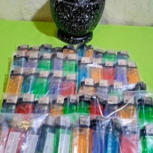 Lote de 50 Encendedores y Mortero con Pistilo - imagen 1