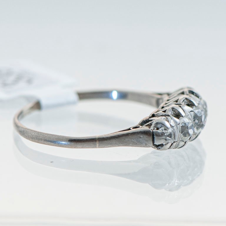 Item 2105059 - Image 1