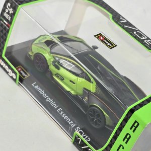 Auto a Escala Lamborghini Essenza SCV12 1:32 Burago - imagen 3