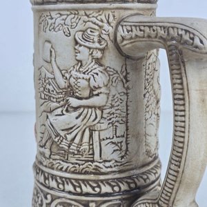 Jarra de Cerveza Antigua con Escenas Bávaras y Escudo de Múnich - imagen 3