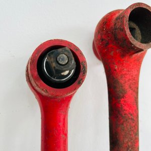 Par de Criquet Aislados Rojos - imagen 2