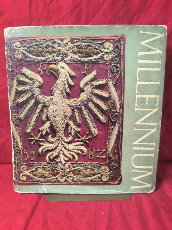 Libro "Millennium: A Thousand Years of the Polish State" (1961) - imagen 1