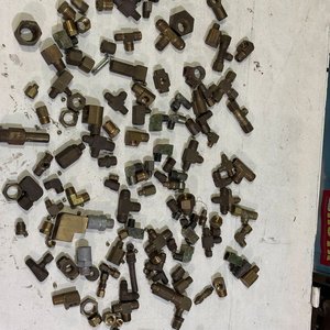 Lote anterior: Lote de 150 Piezas de Conexiones de Bronce para Tuberías
