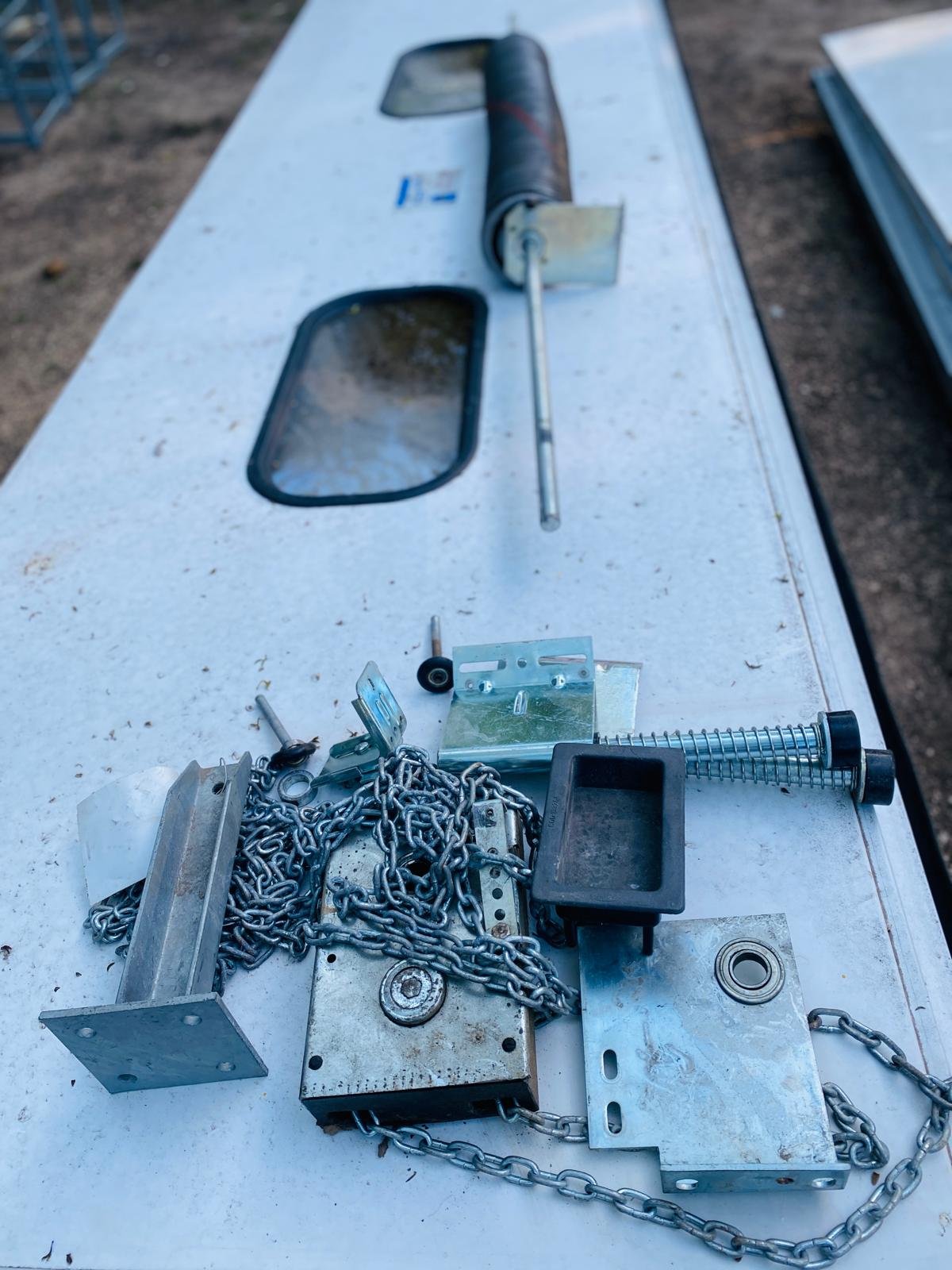 Item porton-seccional-elevadizo-460-x-410 - Image 2