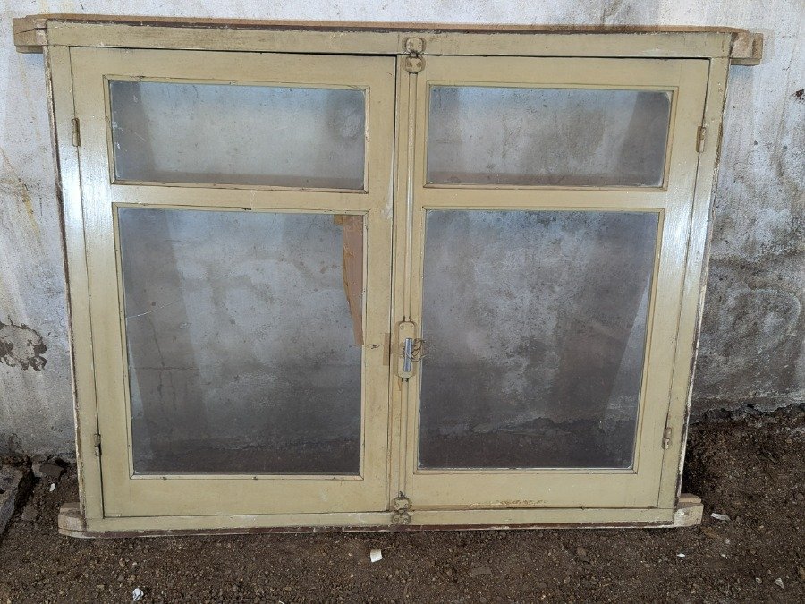 Item 18405 - Image 1