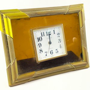 Dos Relojes de Sobremesa: Imitación Madera y Metal con Vidrio - imagen 3