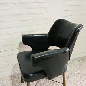 Silla de Escritorio Negra de Cuero con Detalles - imagen 3