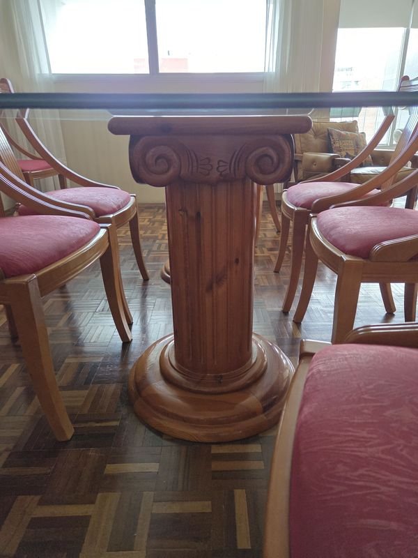 Excepcional juego de comedor para 8 personas origen Europeo - imagen 7