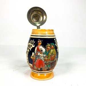 Jarra de Cerveza Alemana de Porcelana con Tapa Metálica - 17 cm - imagen 2