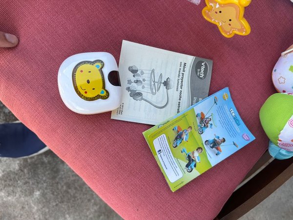 Colgante para cuna VTech con control y juguetes - imagen 8