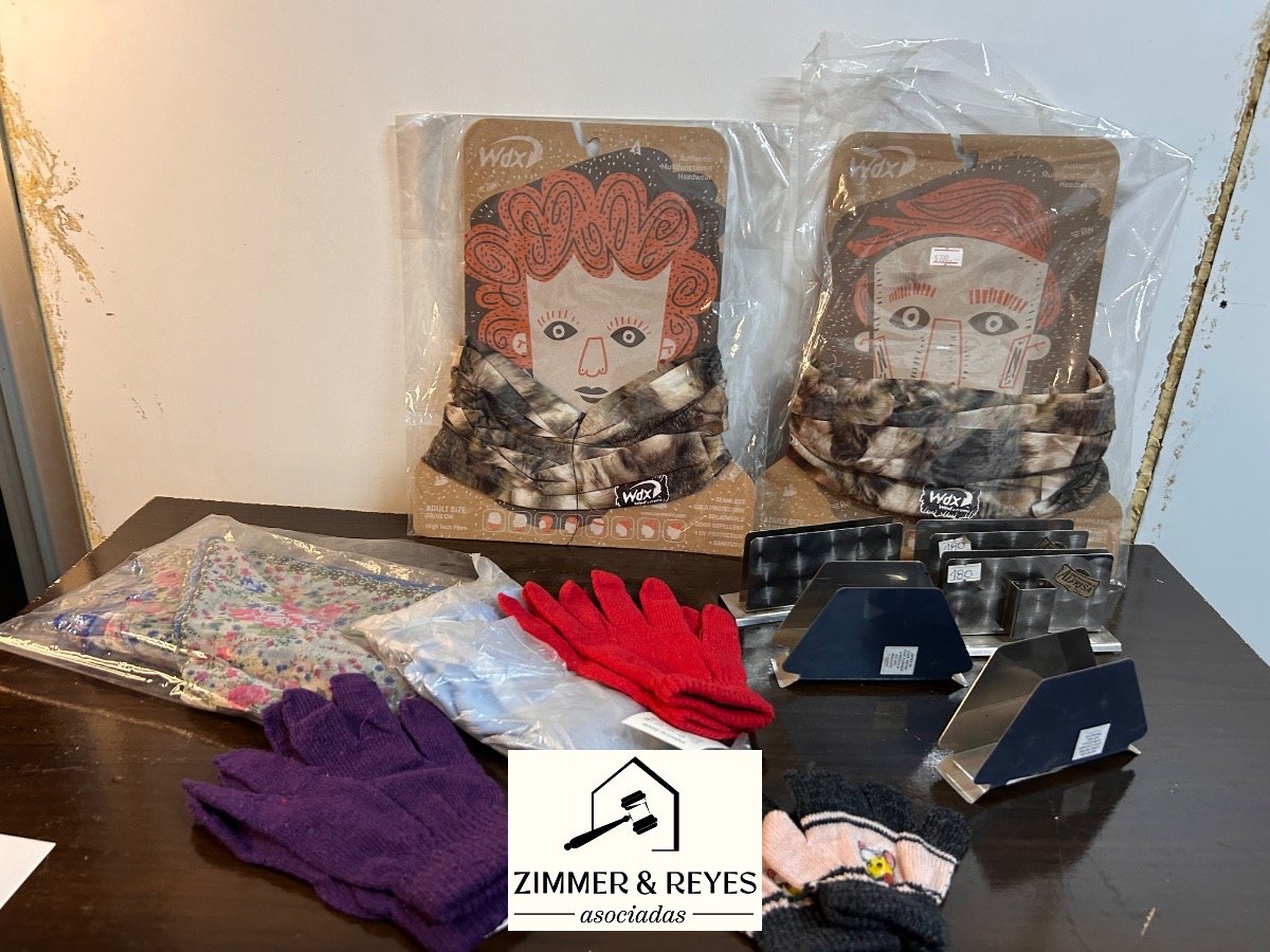 Pack de Accesorios de Invierno: Guantes y Cuellos Térmicos