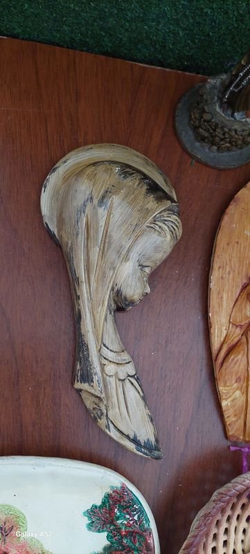 Colección de artículos decorativos y útiles - imagen 8
