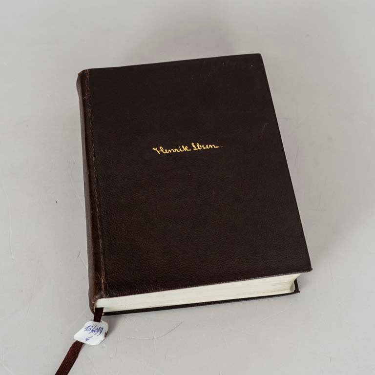 Item 2111811 - Image 0