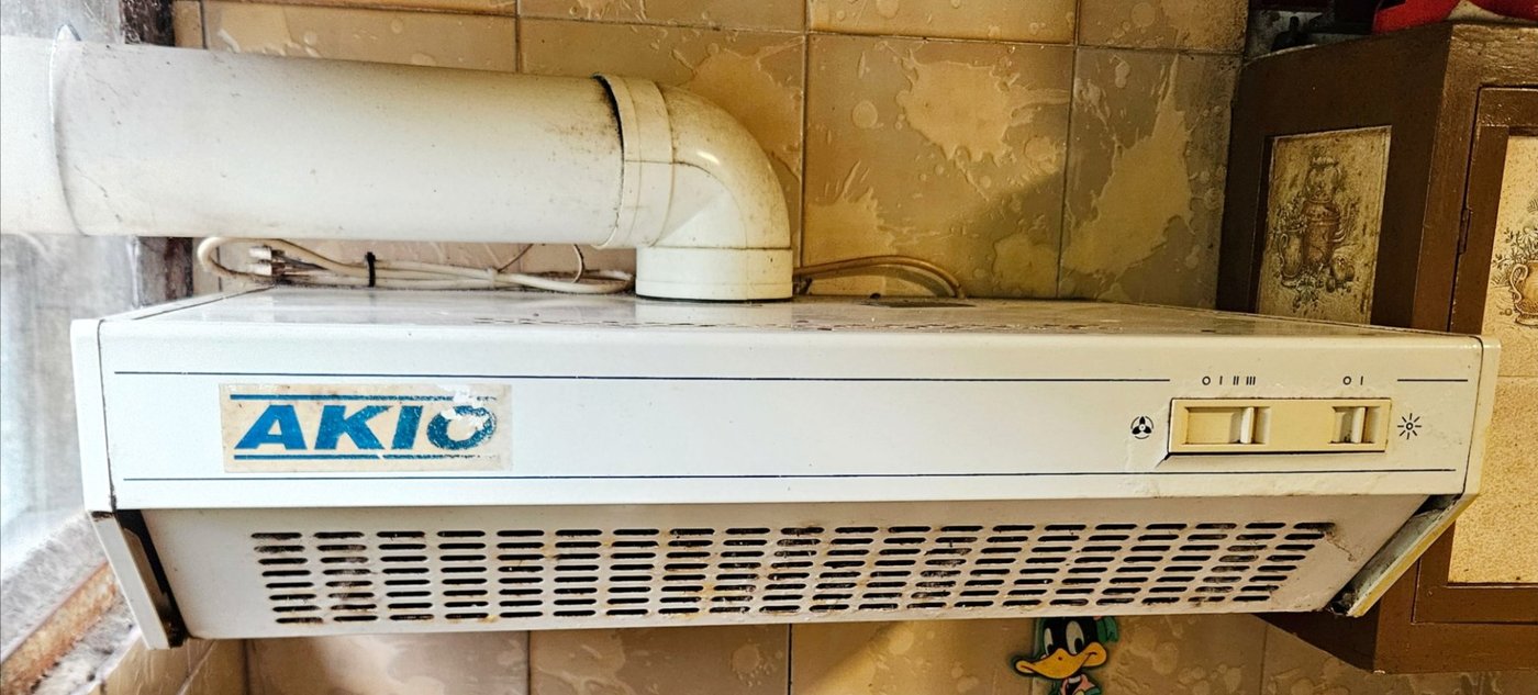 Campana de Cocina AKIO - Para Reparar