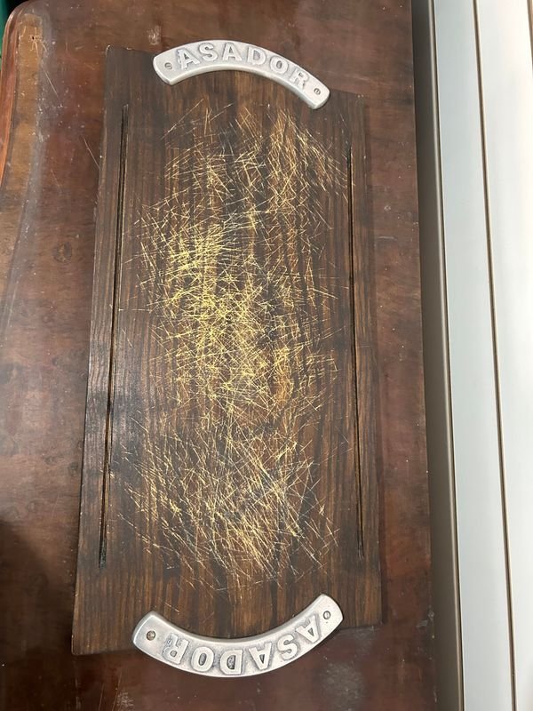 Tablas Rústicas de Madera para Asador con Inscripción "ASADOR"